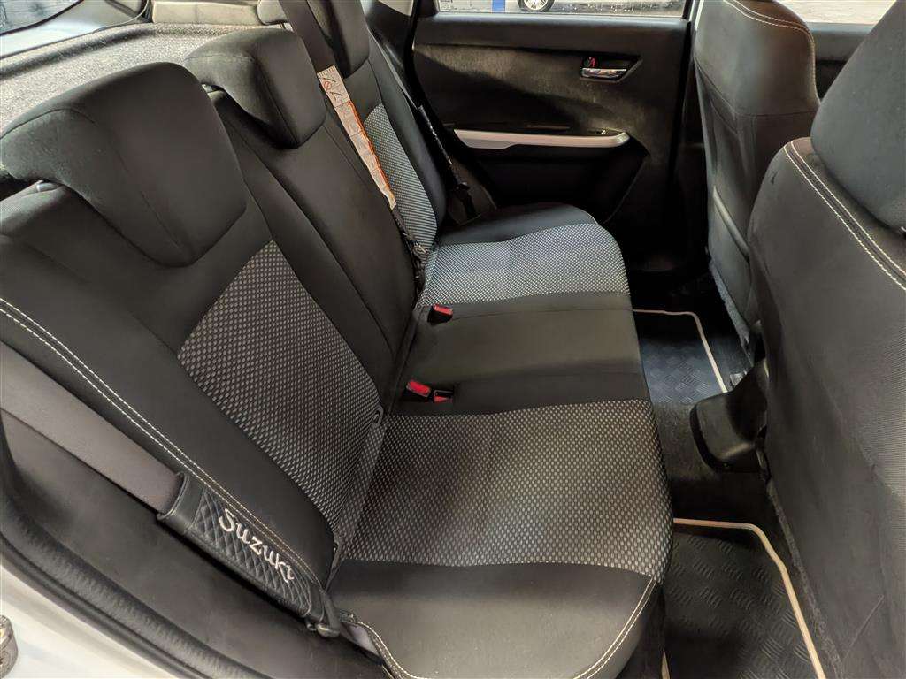 <p>2017 SUZUKI VITARA SZ4</p>