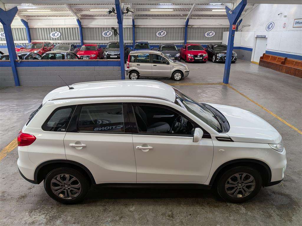<p>2017 SUZUKI VITARA SZ4</p>