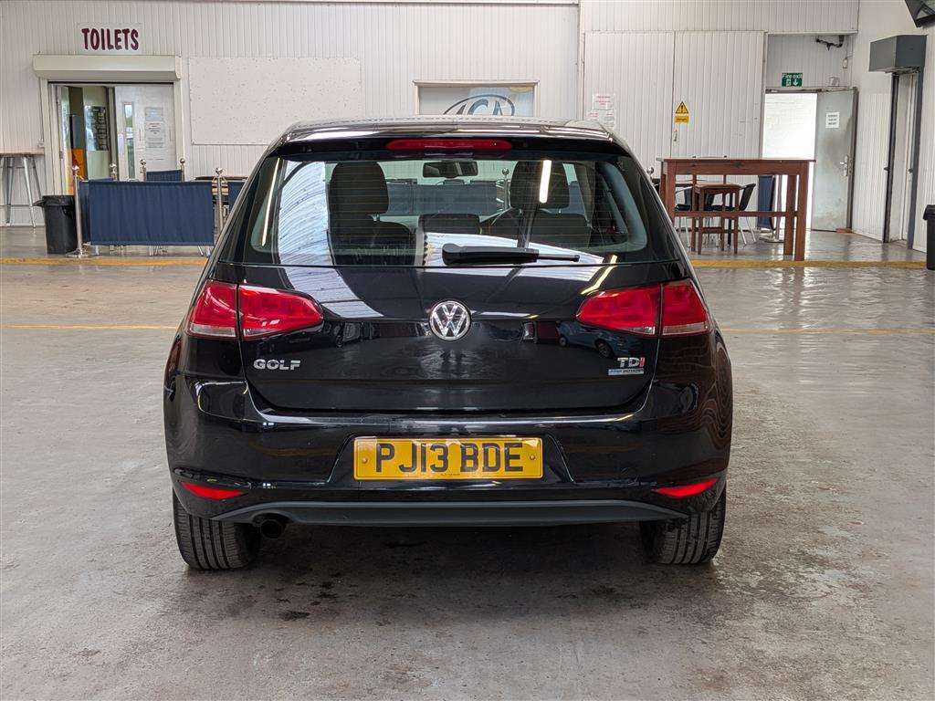 <p>2013 VOLKSWAGEN GOLF SE BLUEMOTION TECH T</p>
