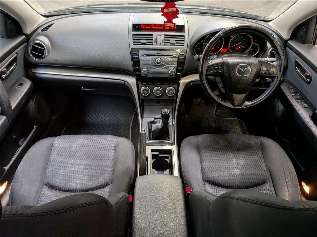 <p>2010 MAZDA 6 TS2 D</p>