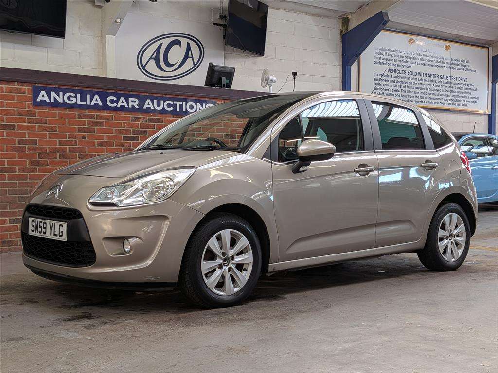 <p>2010 CITROEN C3 VTR+</p>