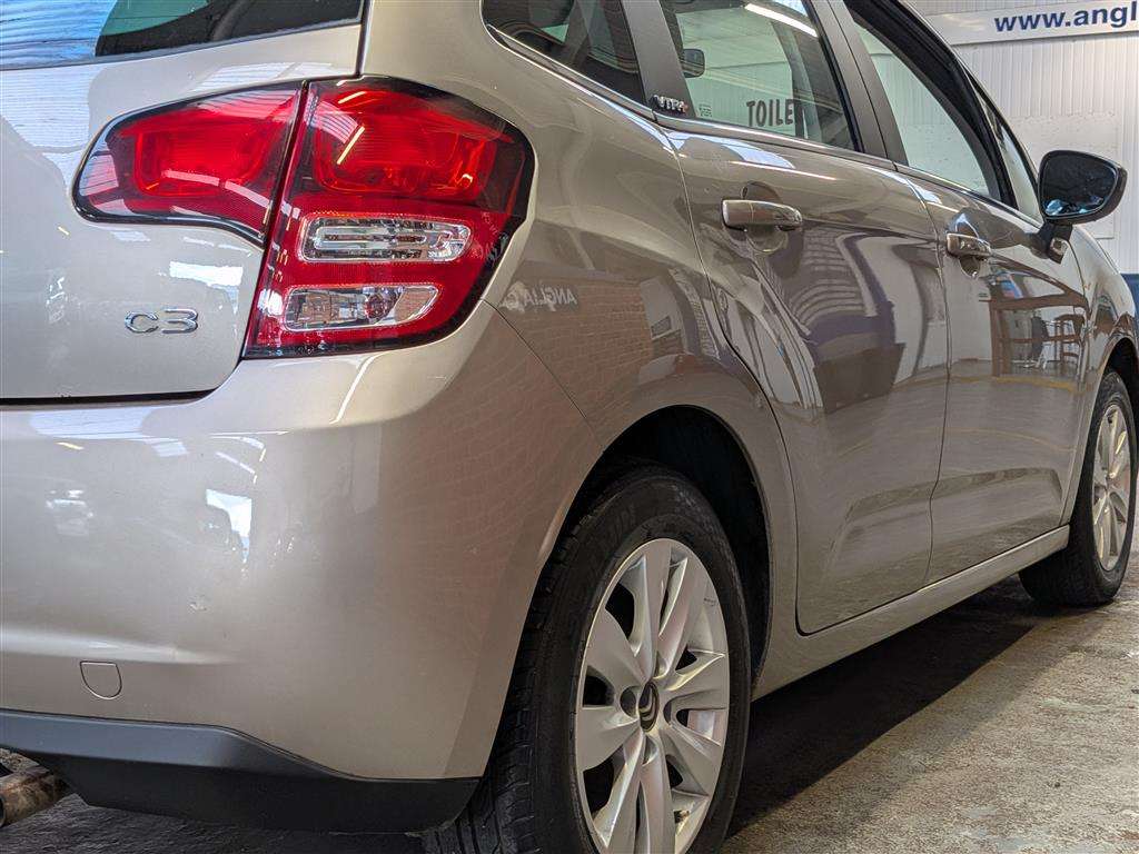 <p>2010 CITROEN C3 VTR+</p>