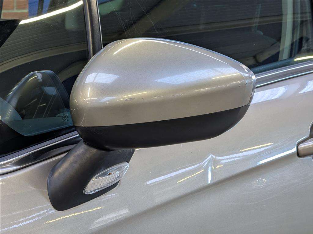<p>2010 CITROEN C3 VTR+</p>