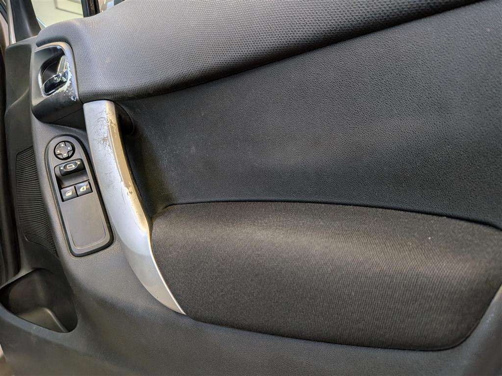<p>2010 CITROEN C3 VTR+</p>