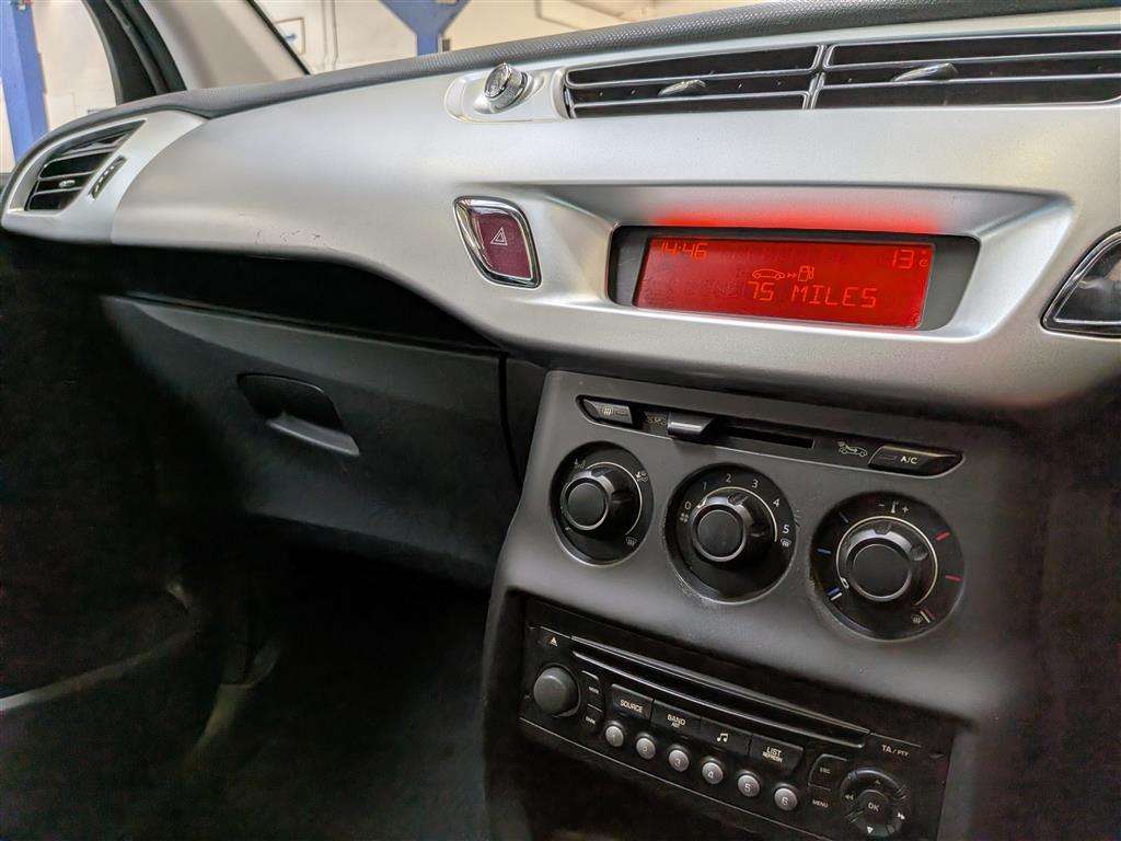 <p>2010 CITROEN C3 VTR+</p>