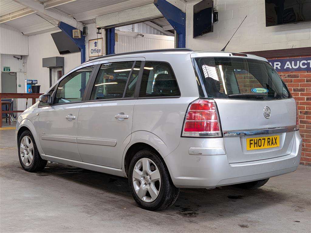 <p>2007 VAUXHALL ZAFIRA CLUB</p>