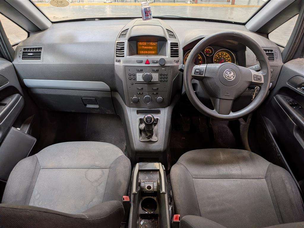 <p>2007 VAUXHALL ZAFIRA CLUB</p>