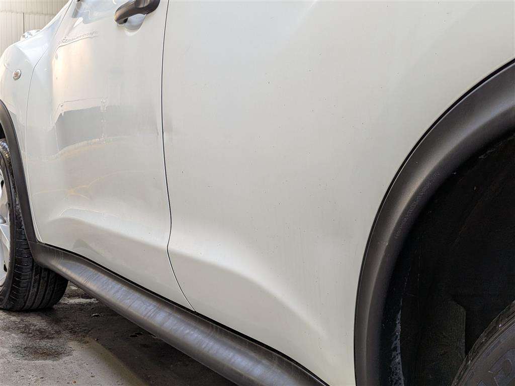 <p>2011 NISSAN JUKE VISIA</p>
