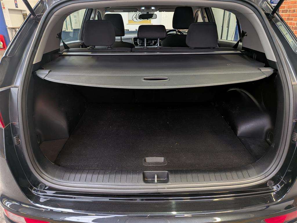 <p>2016 KIA SPORTAGE 1</p>