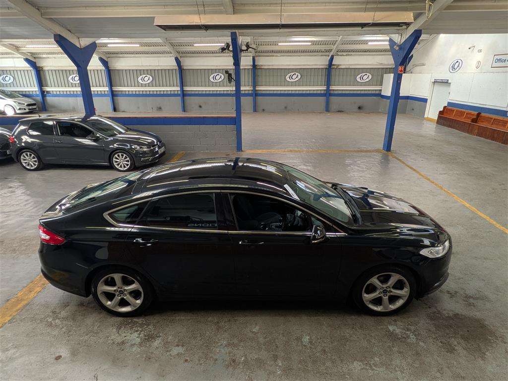 <p>2017 FORD MONDEO TITANIUM TDCI</p>