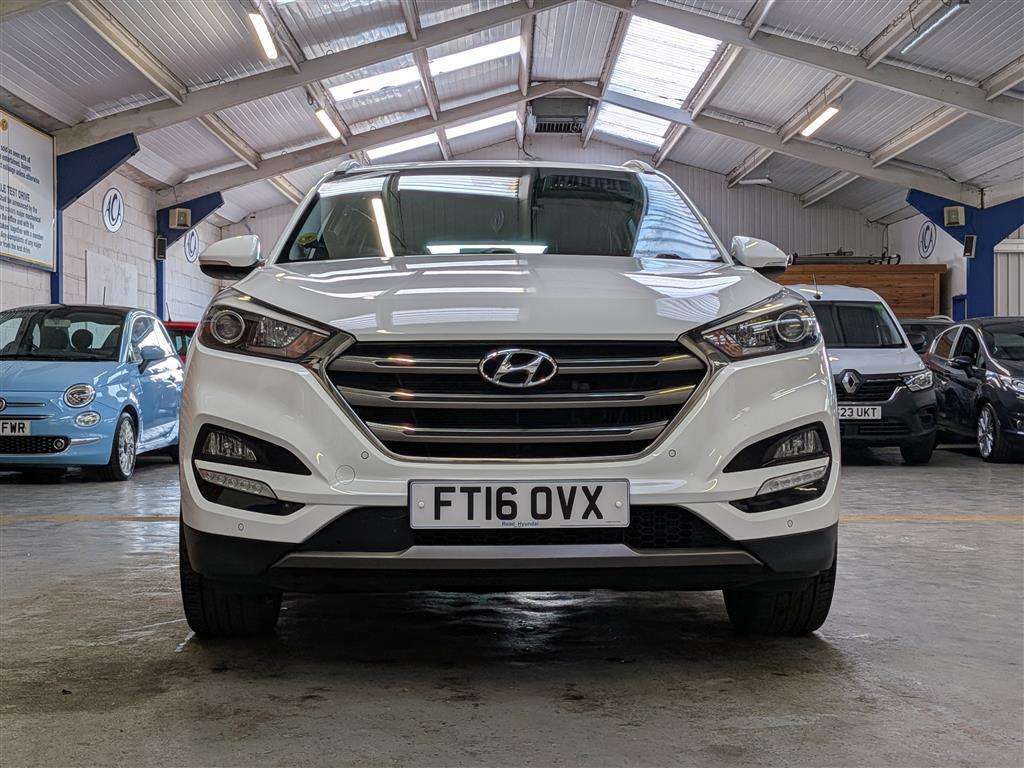 <p>2016 HYUNDAI TUCSON PREM B-DRIVE 2WD C</p>