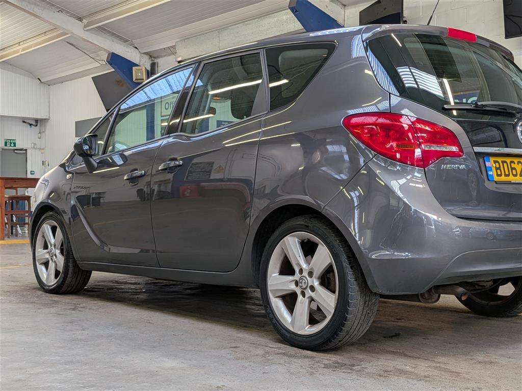 <p>2012 VAUXHALL MERIVA EXCLUSIV AC</p>