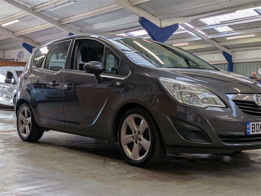 <p>2012 VAUXHALL MERIVA EXCLUSIV AC</p>