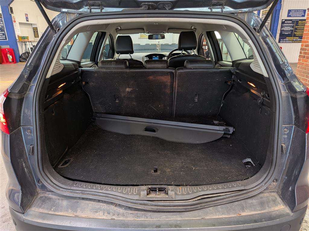 <p>2013 FORD FOCUS TITANIUM X TDCI</p>
