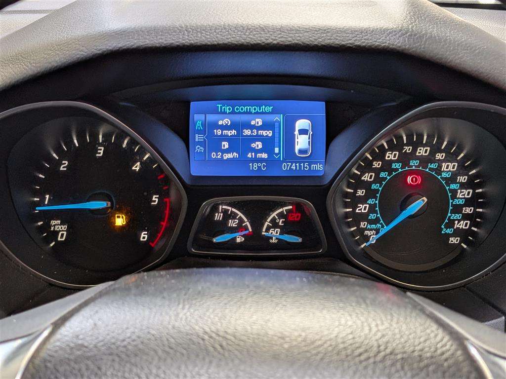 <p>2013 FORD FOCUS TITANIUM X TDCI</p>