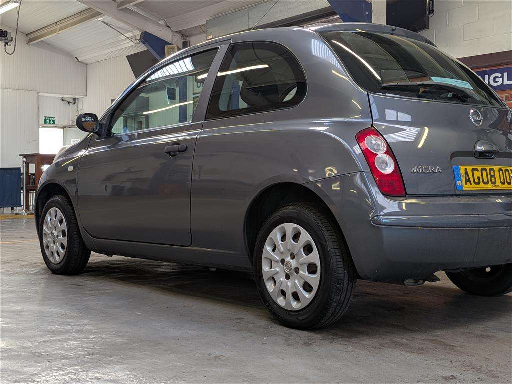 <p>2008 NISSAN MICRA VISIA</p>
