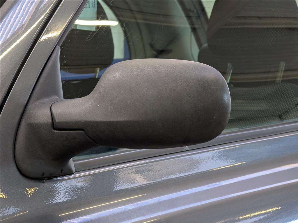 <p>2008 NISSAN MICRA VISIA</p>