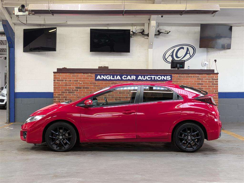 <p>2016 HONDA CIVIC I-VTEC SPORT</p>