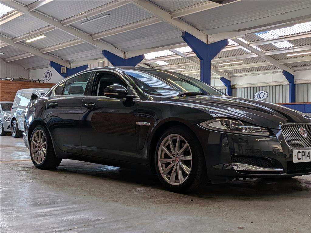 <p>2014 JAGUAR XF PREMIUM LUXURY D AUTO</p>