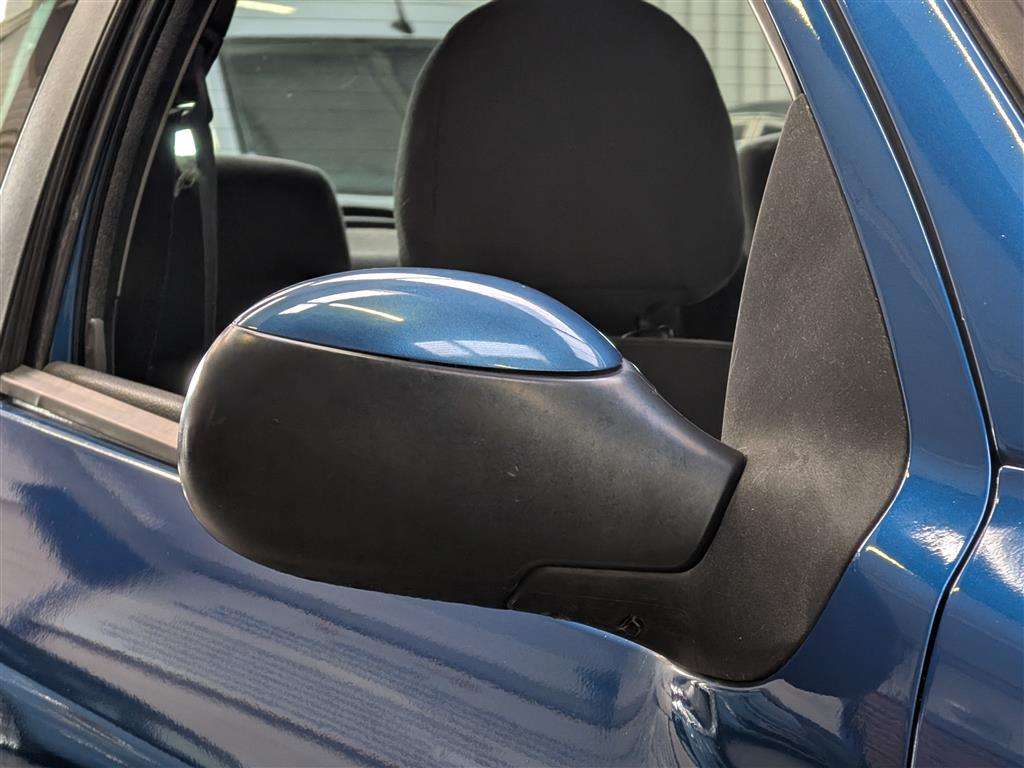 <p>2005 PEUGEOT 206 SPORT</p>