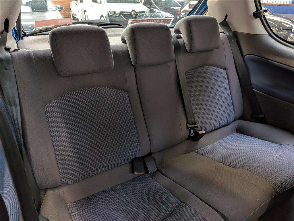 <p>2005 PEUGEOT 206 SPORT</p>