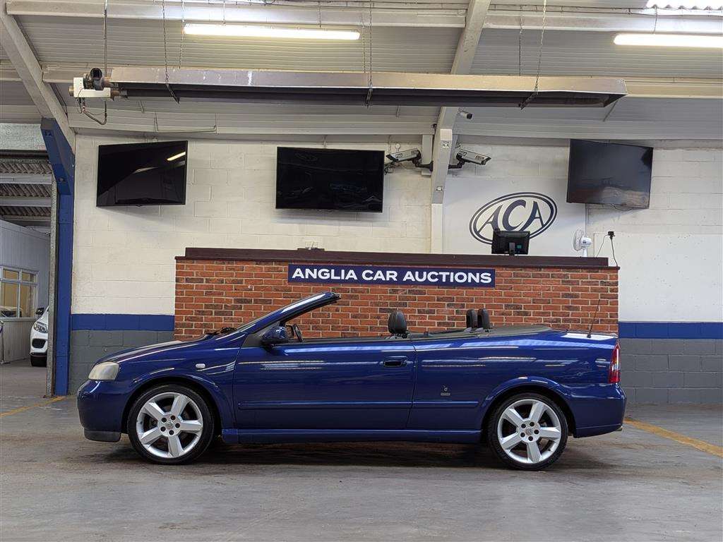 <p>2005 VAUXHALL ASTRA BERTONE EXCLUSIVE</p>