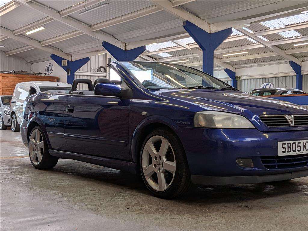 <p>2005 VAUXHALL ASTRA BERTONE EXCLUSIVE</p>