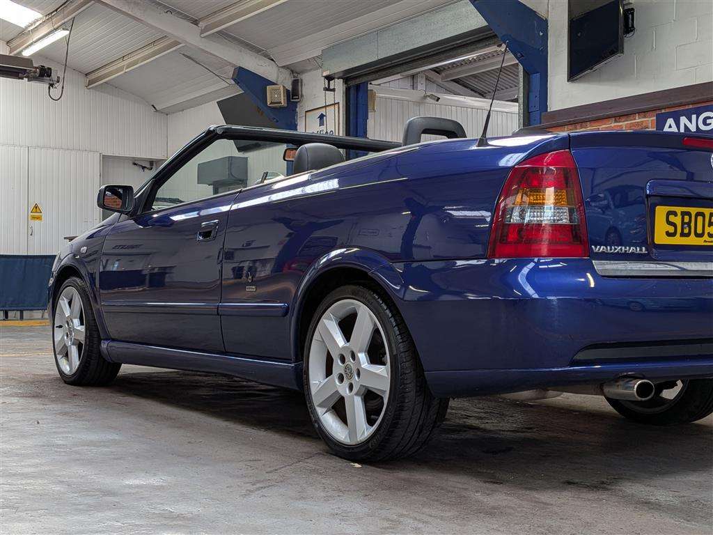 <p>2005 VAUXHALL ASTRA BERTONE EXCLUSIVE</p>