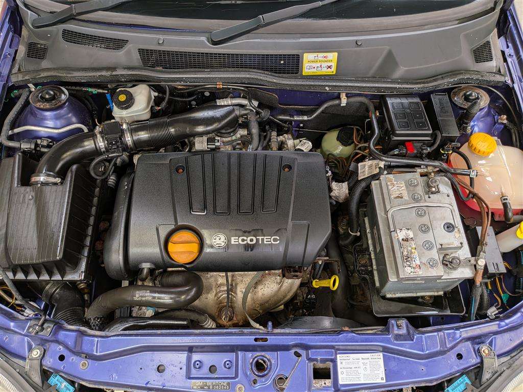 <p>2005 VAUXHALL ASTRA BERTONE EXCLUSIVE</p>