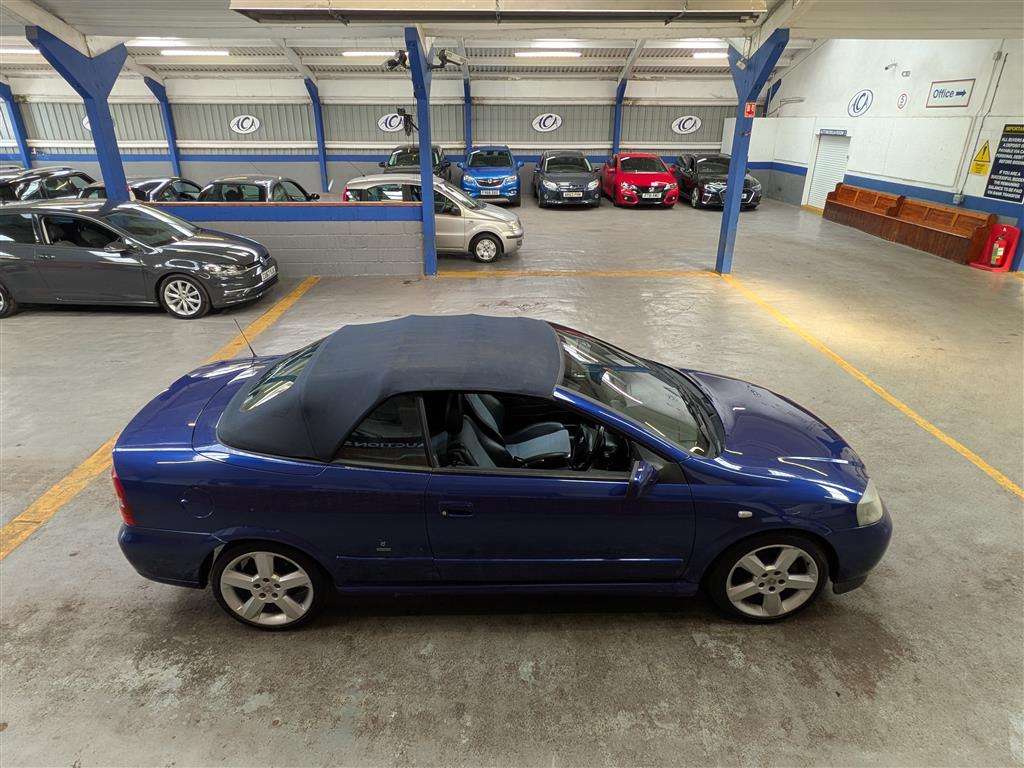 <p>2005 VAUXHALL ASTRA BERTONE EXCLUSIVE</p>