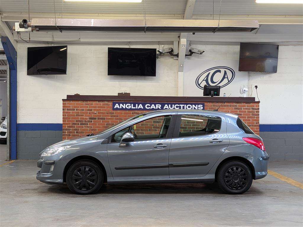 <p>2008 PEUGEOT 308 S AUTO</p>