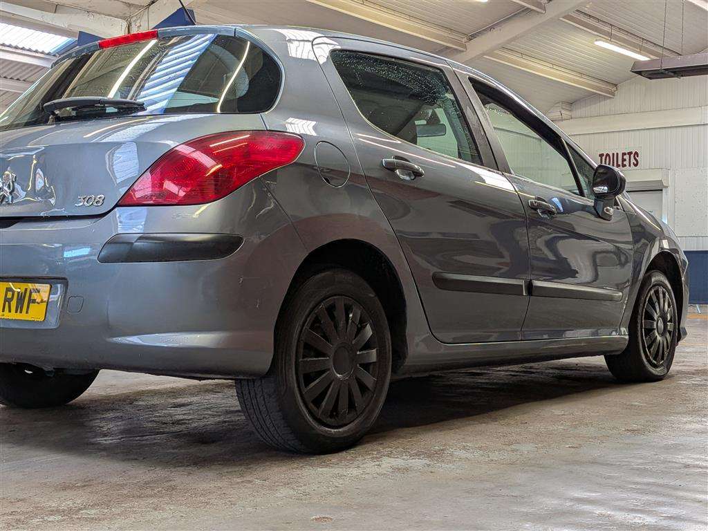 <p>2008 PEUGEOT 308 S AUTO</p>