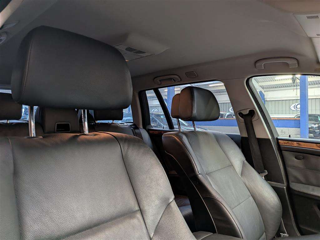 <p>2008 BMW 525D SE TOURING</p>