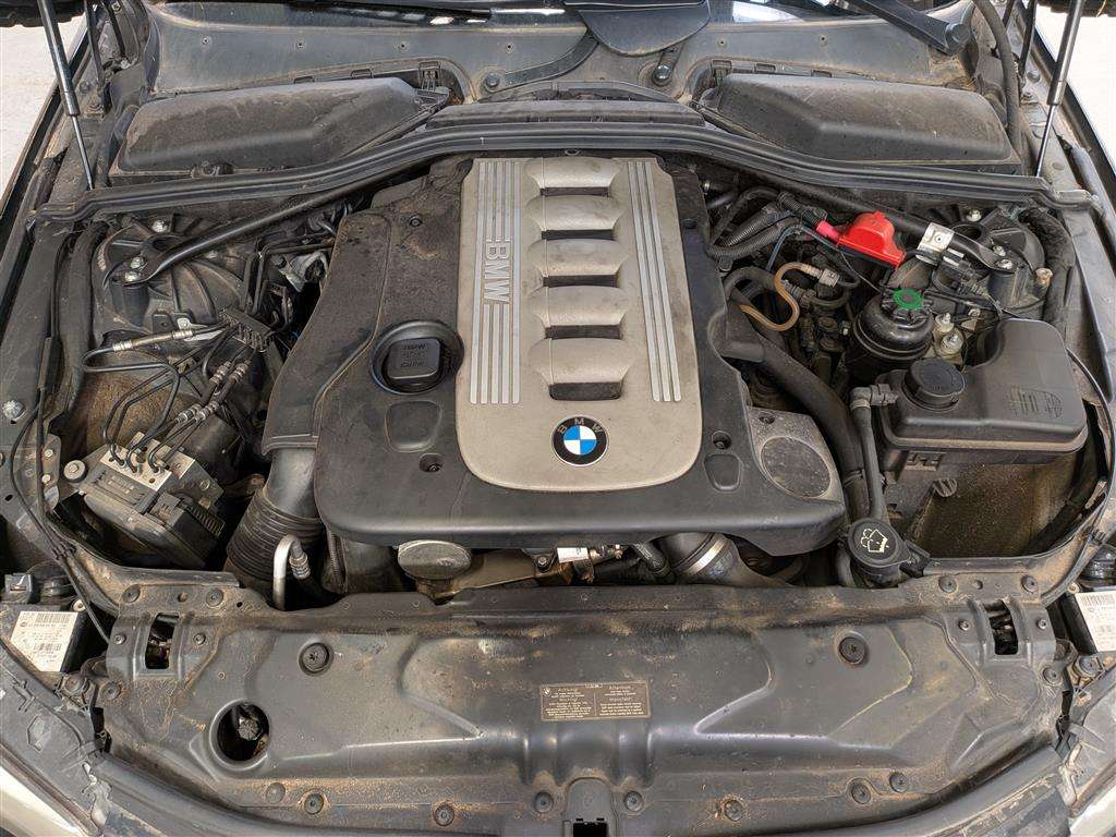 <p>2008 BMW 525D SE TOURING</p>