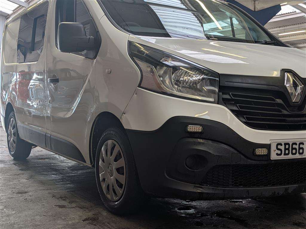 <p>2016 RENAULT TRAFIC SL27 BUSINESS DCI</p>