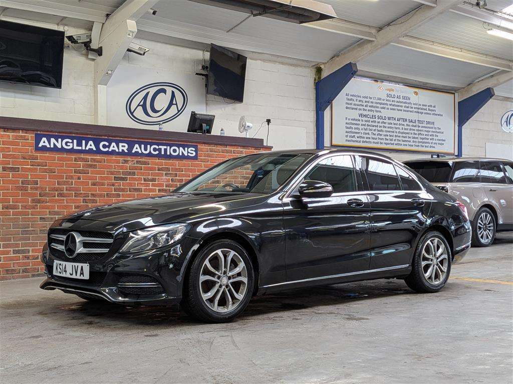 <p>2014 MERCEDES-BENZ C200 SPORT AUTO</p>