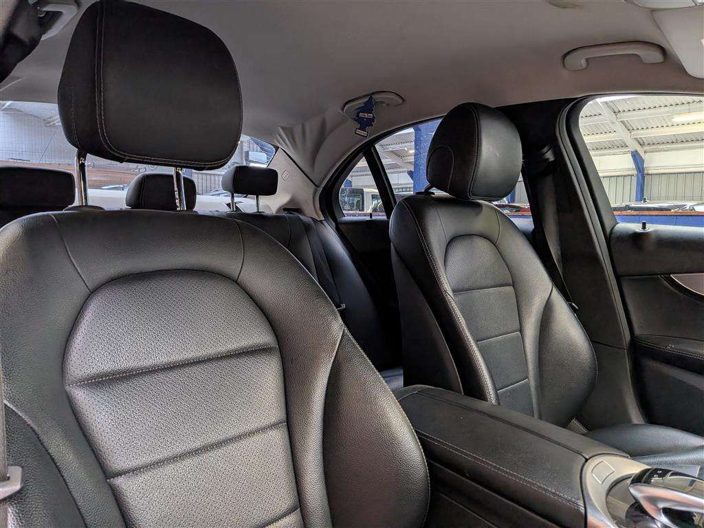 <p>2014 MERCEDES-BENZ C200 SPORT AUTO</p>