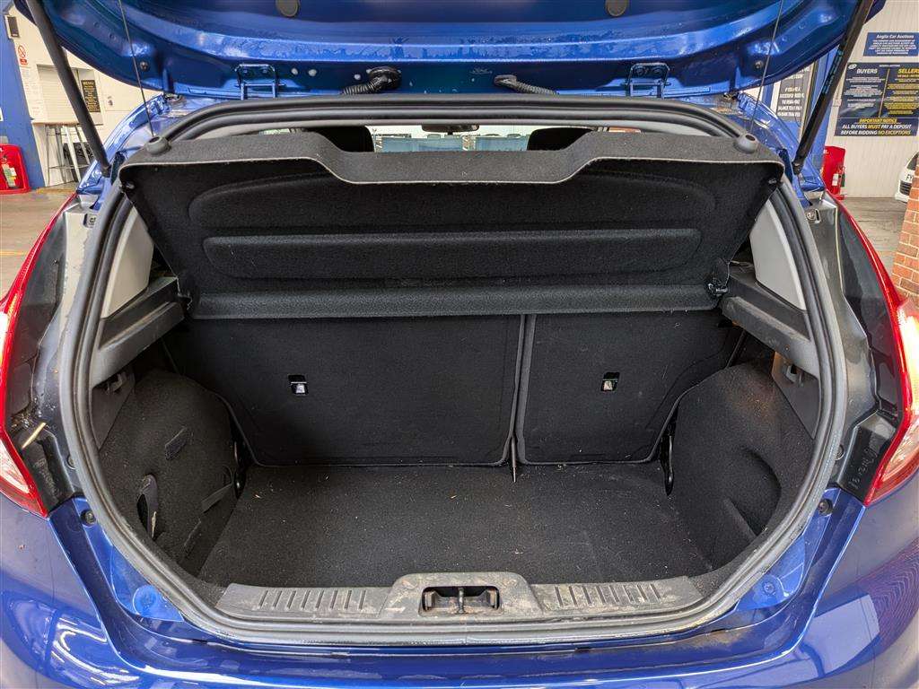 <p>2016 FORD FIESTA ZETEC S TDCI</p>
