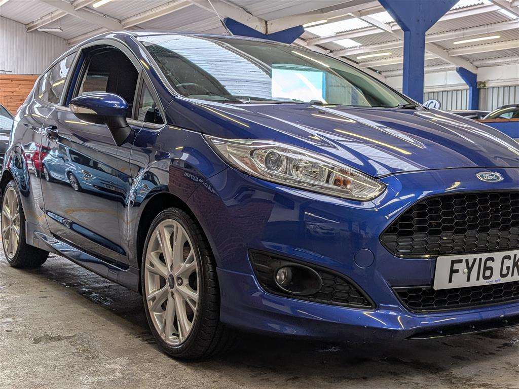 <p>2016 FORD FIESTA ZETEC S TDCI</p>