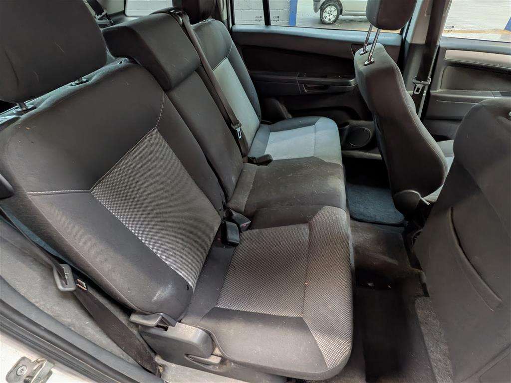 <p>2013 VAUXHALL ZAFIRA DESIGN NAV</p>