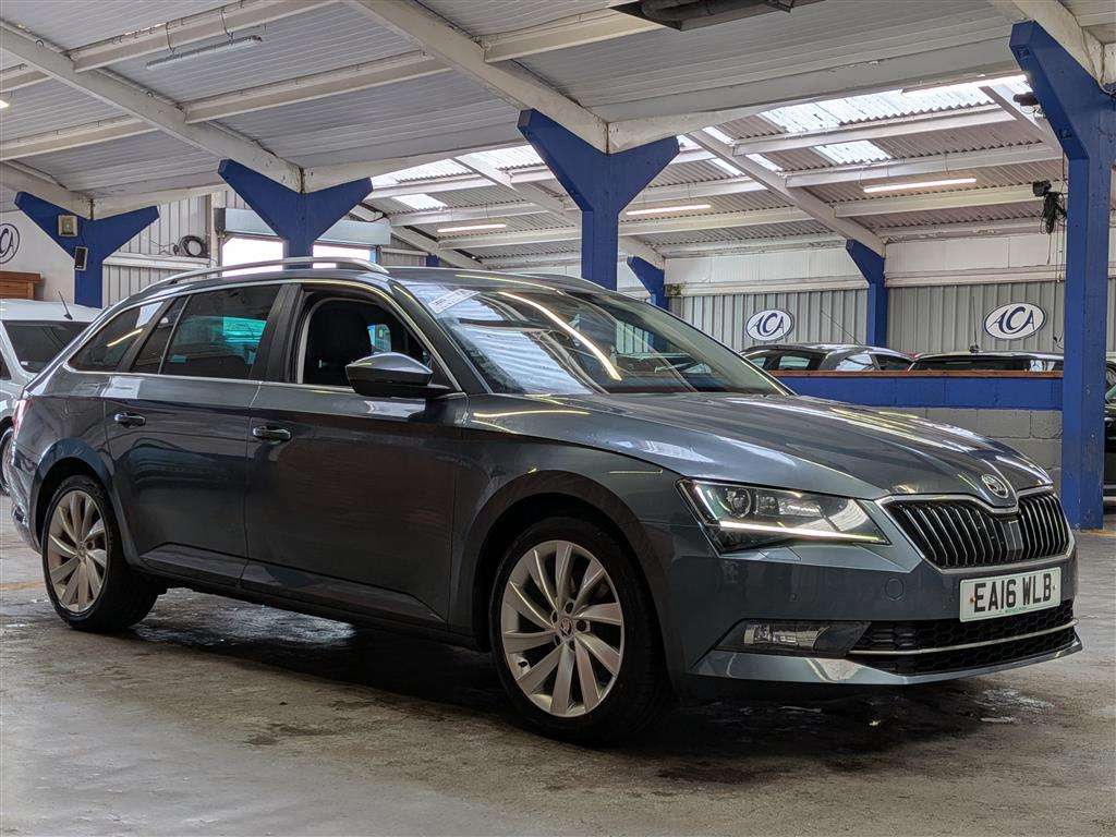 <p>2016 SKODA SUPERB SE L EXECUTIVE TDI</p>