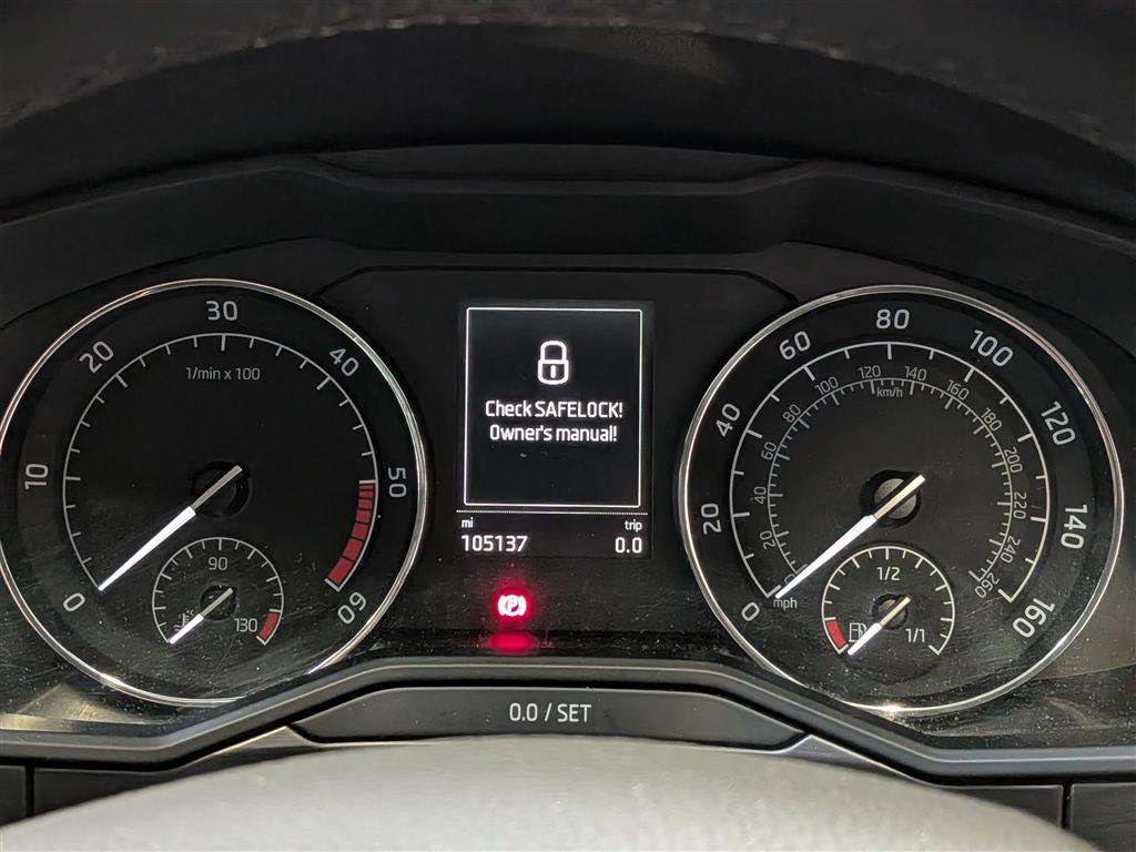 <p>2016 SKODA SUPERB SE L EXECUTIVE TDI</p>