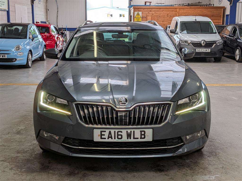 <p>2016 SKODA SUPERB SE L EXECUTIVE TDI</p>