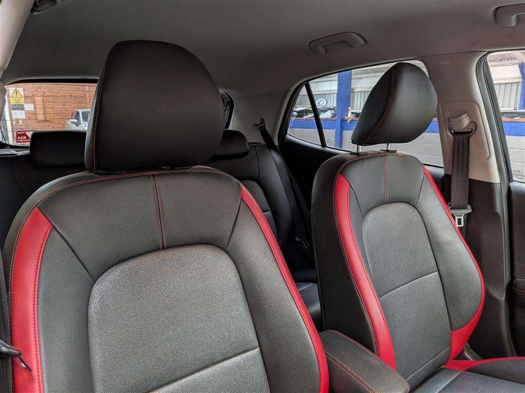 <p>2017 KIA PICANTO GT-LINE</p>