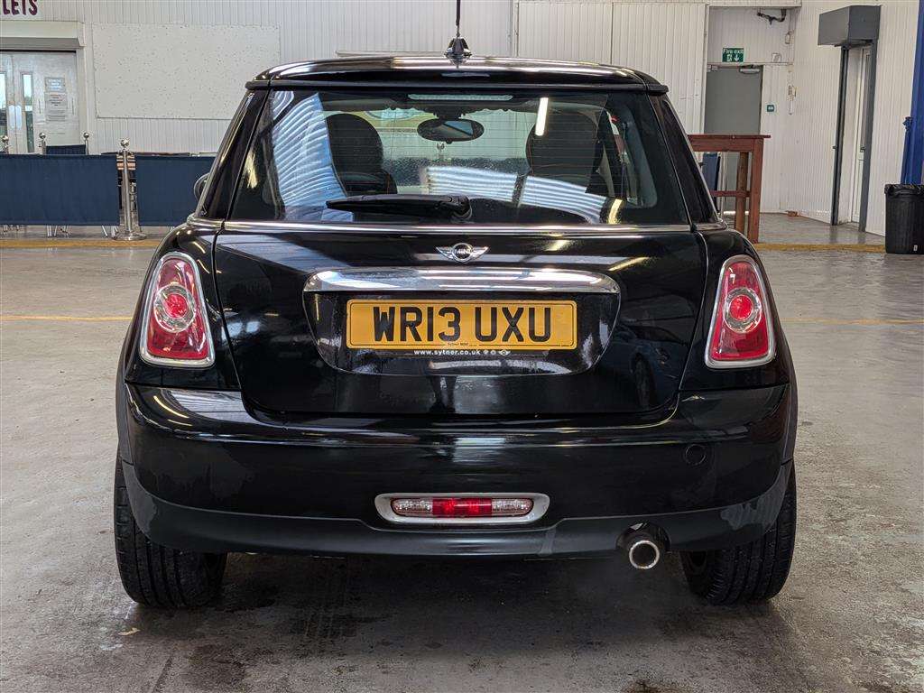 <p>2013 MINI ONE</p>