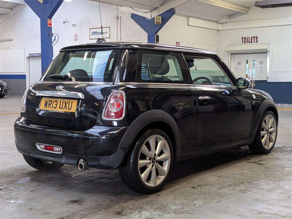 <p>2013 MINI ONE</p>