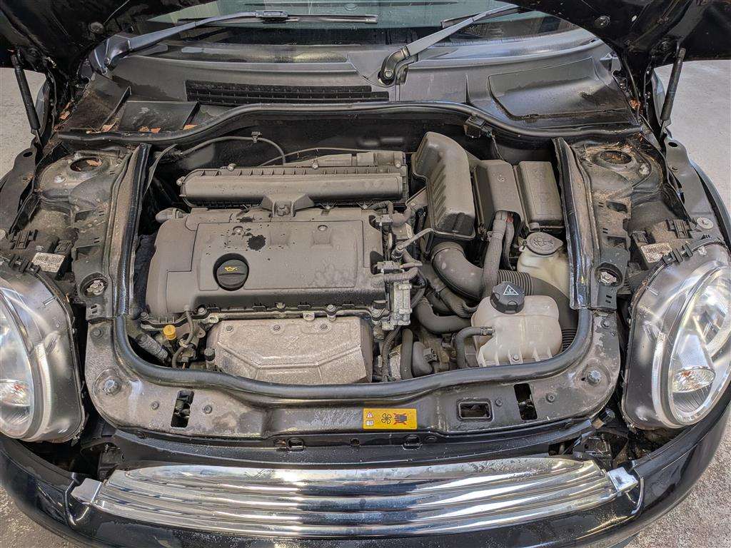 <p>2013 MINI ONE</p>