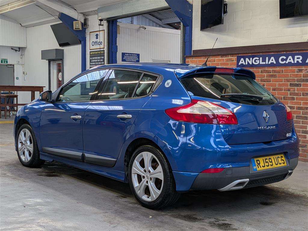 <p>2010 RENAULT MEGANE DYNAMIQUE VVT</p>
