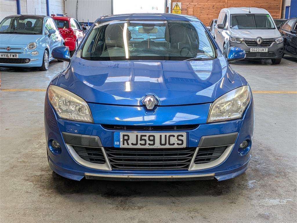 <p>2010 RENAULT MEGANE DYNAMIQUE VVT</p>