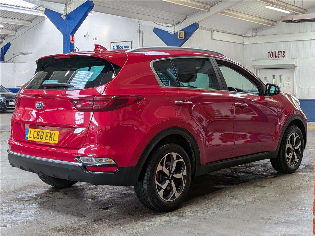 <p>2018 KIA SPORTAGE 2 CRDI ISG S-A</p>